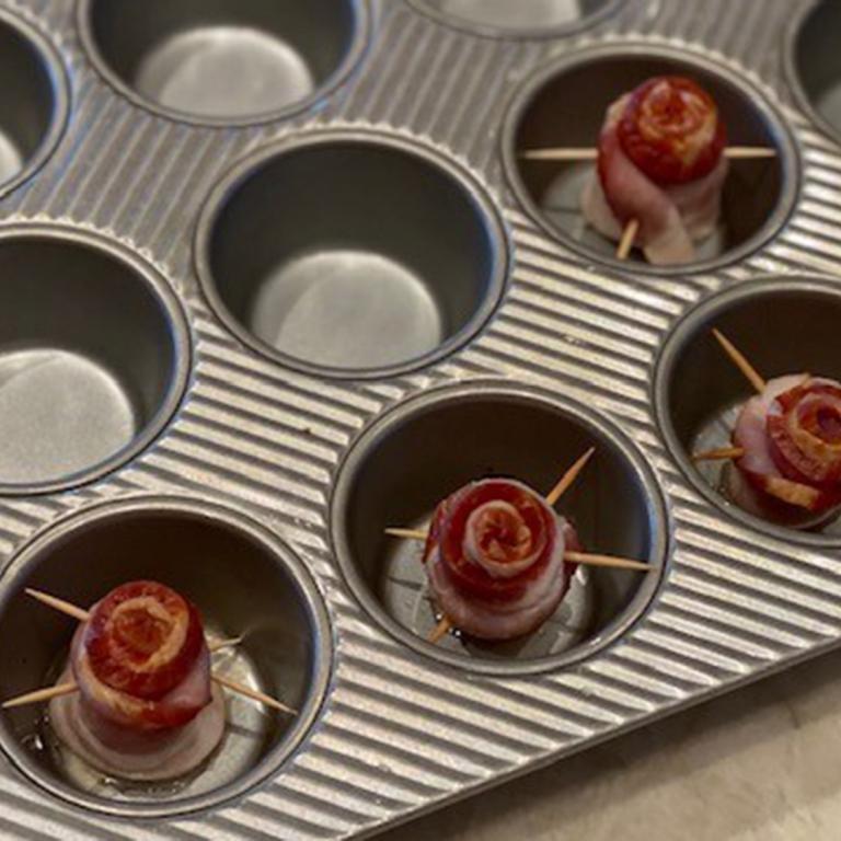 15089 Bacon Roses