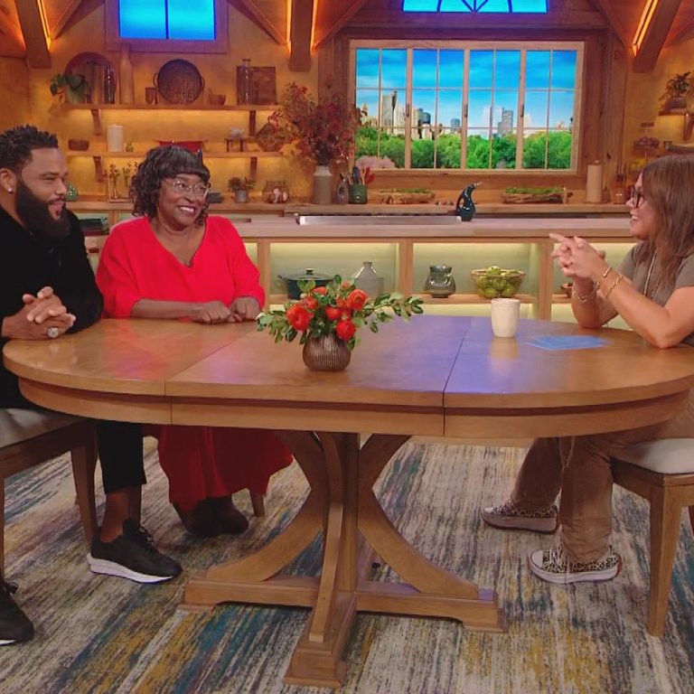 Rachael Ray, Anthony Anderson and Mom, Doris