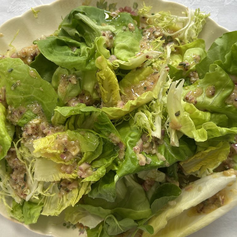 Insalata Verde with Sherry Vinaigrette