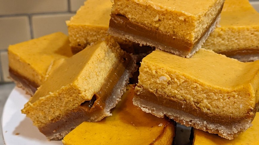 Pumpkin Dulce Bars