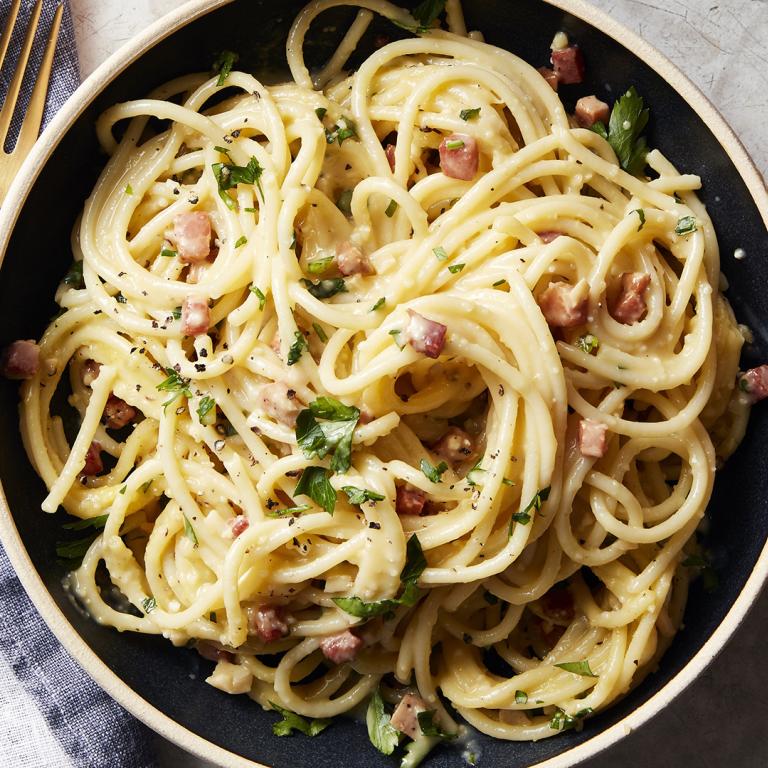 Carbonara Bucatini