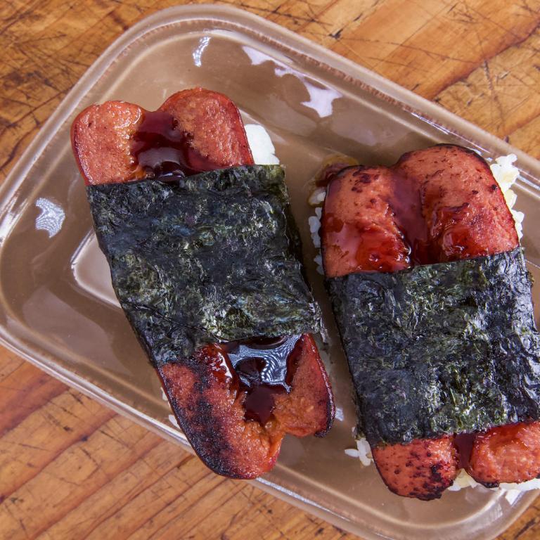 Richard Blais' Hot Dog Musubi