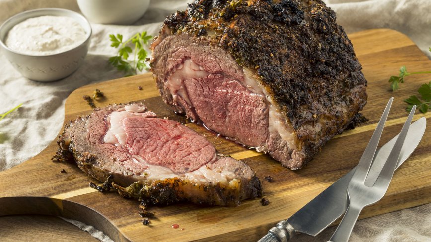 Boneless Rib Roast with Garlic and Herbs