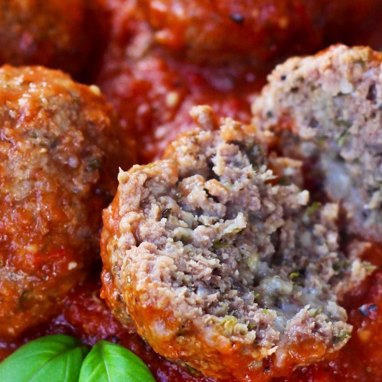 Slow Cooker Meatballs and Spaghetti Sauce