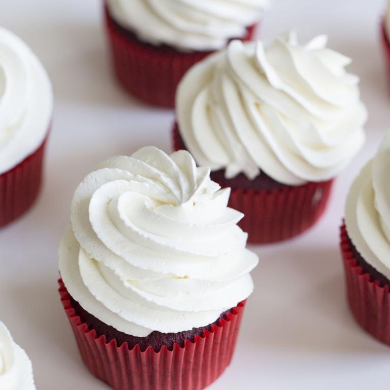 red velvet cupcakes