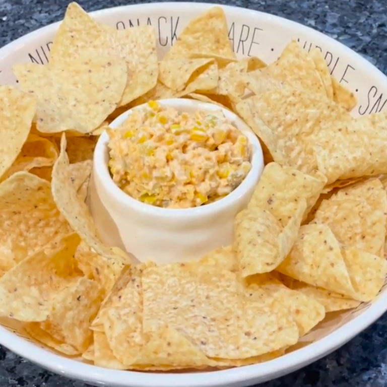 Cheesy Corn Dip 